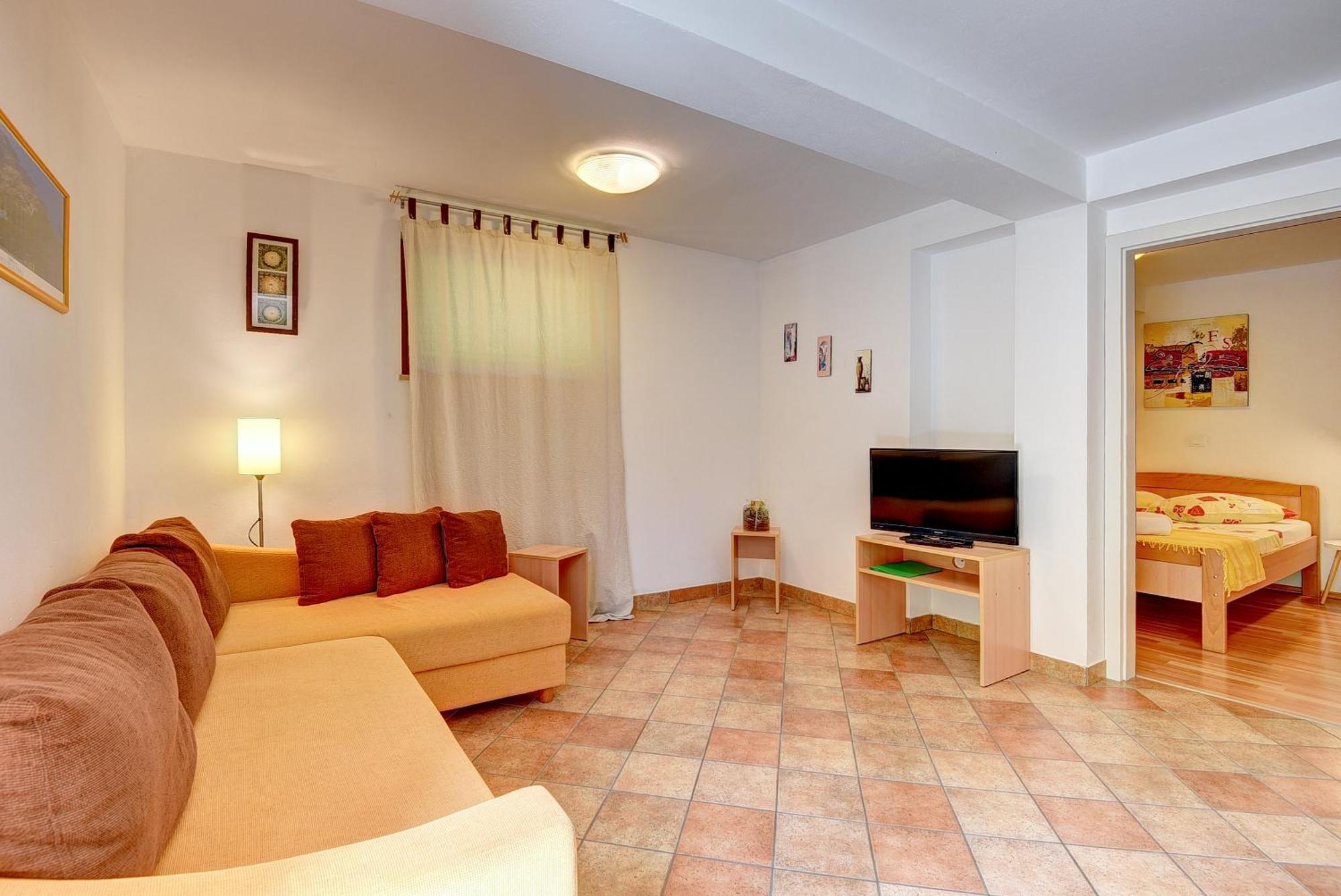 Apartments Buic Vinkuran Buitenkant foto